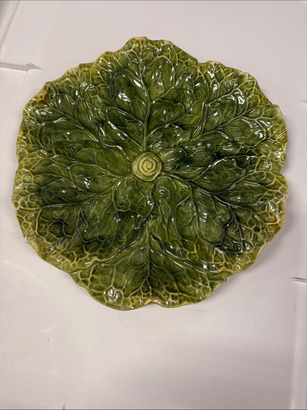 Kaileigh Green Ceramic Cabbage Leaf Serving Dish